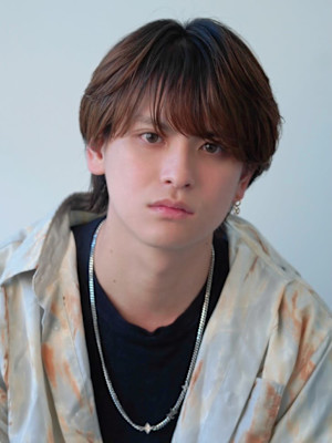 骨格診断／ウェーブ／k-popアイドル風シースルーマッシュ