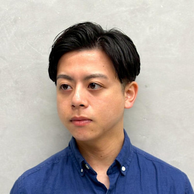 好印象と清潔感を両立◎ビジネスマンにおすすめの七三スタイル