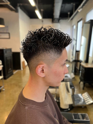 スパイキーショート