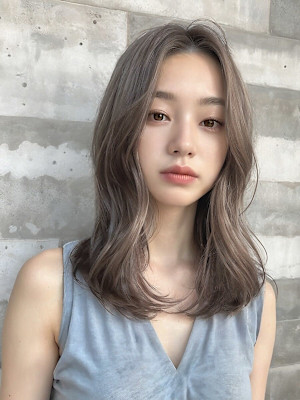 顔周りレイヤー/ハイトーン/韓国/アッシュ/髪質改善