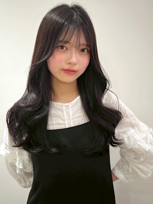 暗髪ラベンダーベージュ ロングレイヤー 韓国風巻き 20代