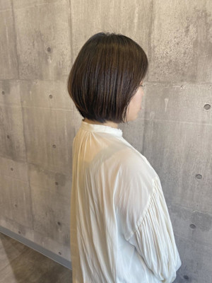 グラデーションボブ《ARCH CHIAKI》