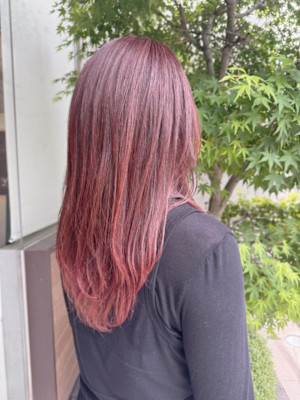 履歴を活かしたチェリーピンクカラー