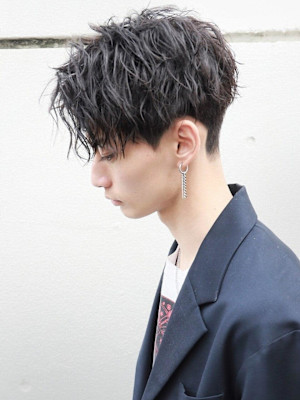 無造作センターパート 