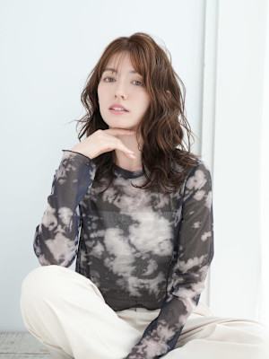 HCレイヤー×セミロングスタイル