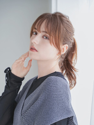 HCミディアムレイヤー×ヘアアレンジ