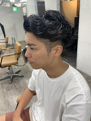 メンズ刈り上げパーマウェーブ