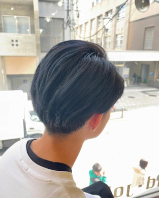 ブルーブラック