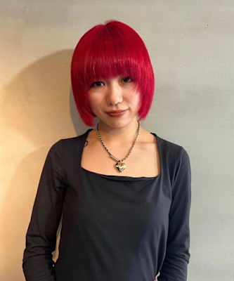 ヴィヴィッドレッドボブ(tsumu)