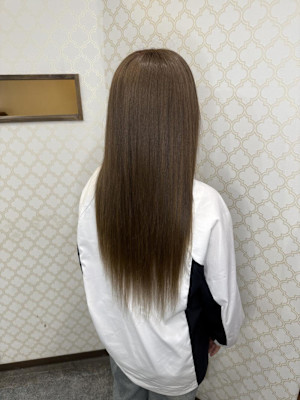 ナチュラルブラウン