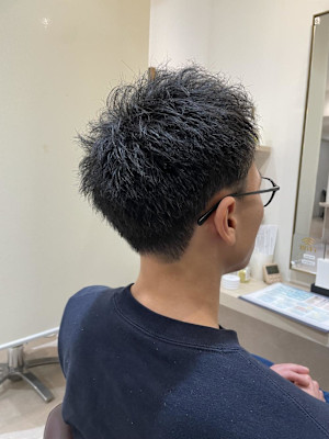 ナチュラル刈り上げショート