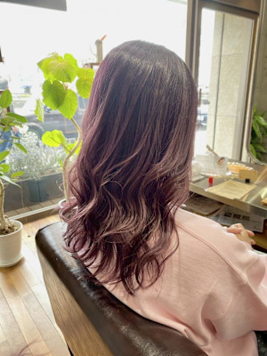 ブリーチ毛を活かしてバレイヤージュ