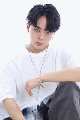 20代/30代/フェザーショート/フェザーパーマ/