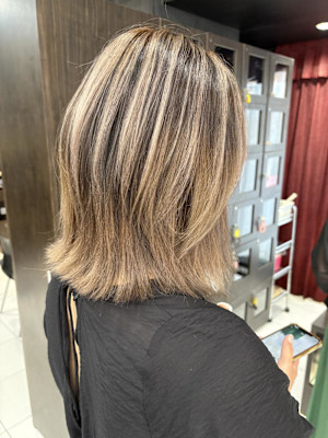 バレイヤージュ/レイヤーカット/シャドウルーツ