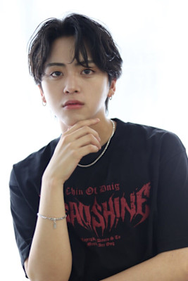 20代30代40代フェザーショートフェザーパーマセンタパート