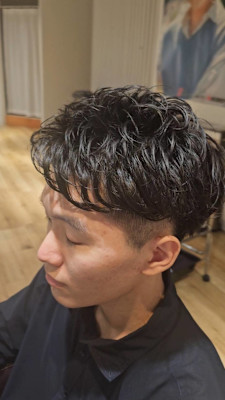 aluss with AKROS omotesando