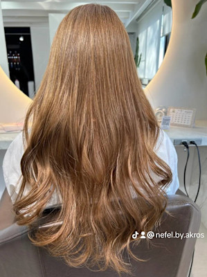 aluss with AKROS omotesando