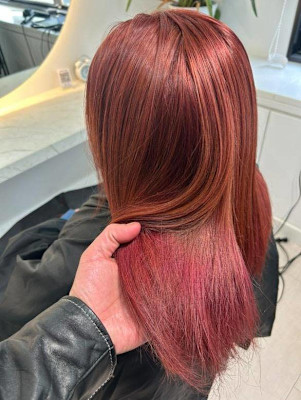 aluss with AKROS omotesando