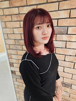 aluss with AKROS omotesando