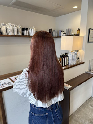 ピンクブラウンカラー