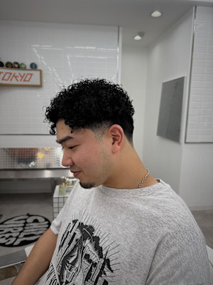 カーリーパーマ