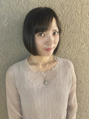 【乾かすだけ】オリーブアッシュ韓国風大人ミニボブ