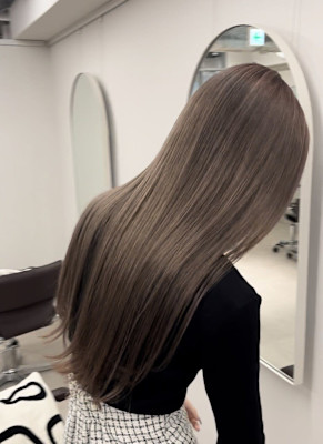 ミルクティーブラウン×艶髪ロング