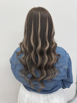 寒色系ベージュハイライト♪