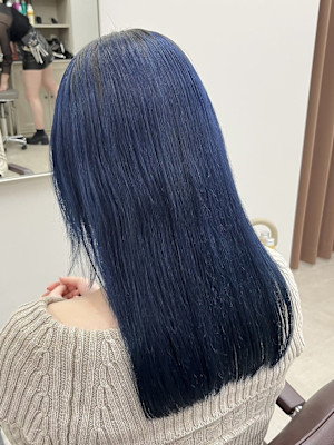 ネイビーブルー