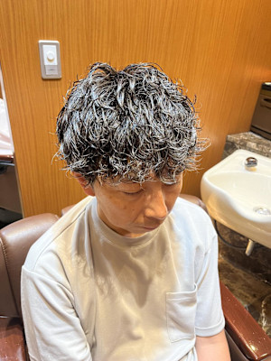 銀座　個室理容室　メンズパーマ　プードルパーマ風