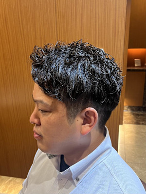 銀座　個室　理容室　メンズパーマ　ナチュラルパーマ