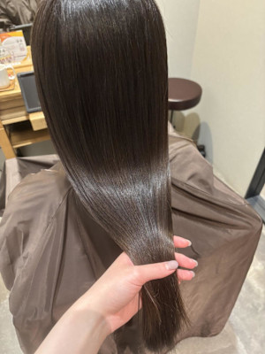 ツヤツヤストレート