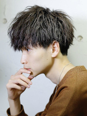 横顔が決まるソフトツイスト