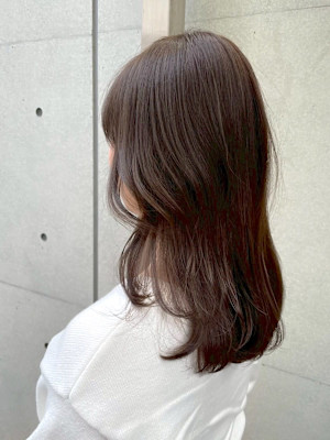 ゆるふわ巻きステップカットグレージュ×髪質改善トリートメント
