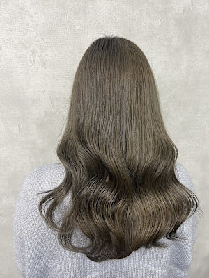 ブリーチなし透明感カラー◎