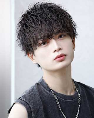 【襟足短めスッキリショートマッシュ】×シャープパーマ