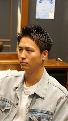 スパイキーショート