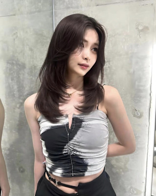 ＊イメチェンTWICEサナちゃんレイヤーカット＊【Zina