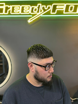 クロップカット