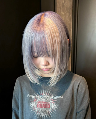 セクションカラー　デザインカラー　ハイトーン　原宿/表参道