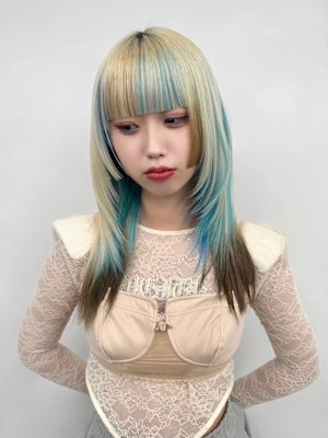 セクションカラー　デザインカラー　ハイトーン　表参道/原宿