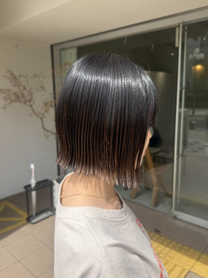 切りっぱなしボブ
