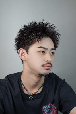 スパイキーショート