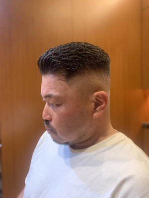 アイロン毛流れパーマ〈理容室〉