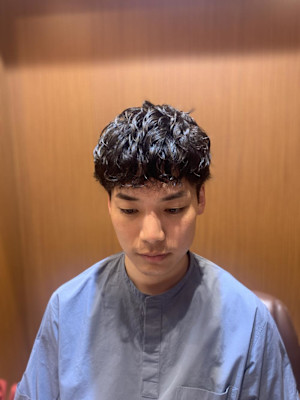 ウェーブパーマ〈理容室〉