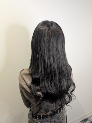 王道黒髪ロングヘアー