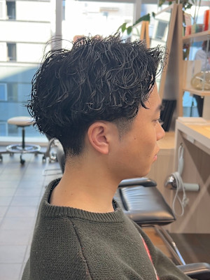 メンズカットツイストスパイラルパーマニュアンスパーマショート