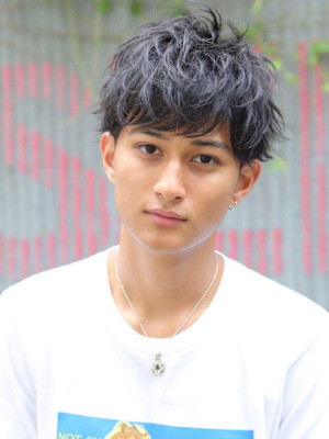 ツーブロックイメチェンマッシュ