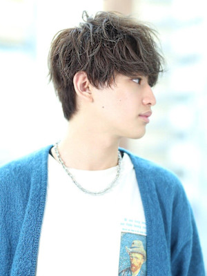 ソフトツイストスパイラルパーマ無造作マッシュ