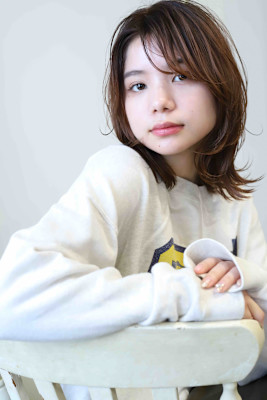 くびれミディ×透けバング